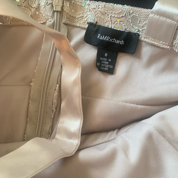 R & M Richards Gold/Tan dress sz 8 - Picture 4 of 8